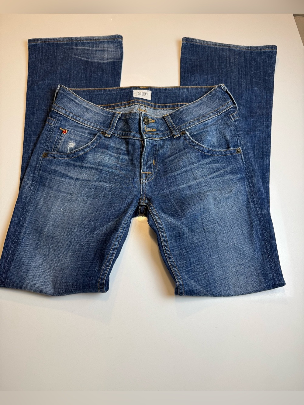 Hudson Jeans Low rise Medium Wash Bootcut Flare y2k Jeans Made in USA Size 26